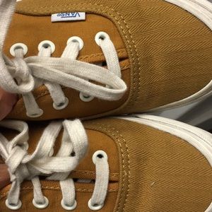 Vans low tops mustard gold